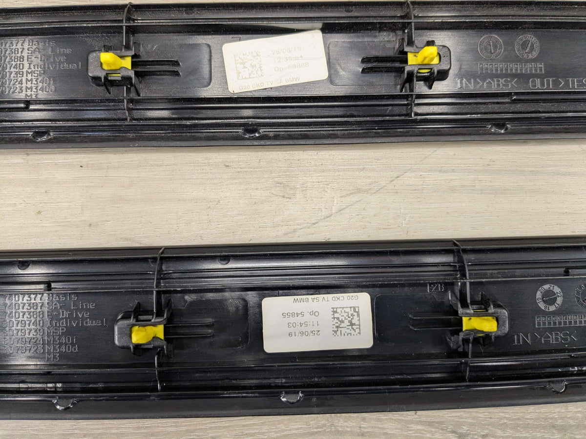 NOTE* 19-24 OEM BMW G20 330 Front Left Right Door Sills Cover Scuff Plates PAIR