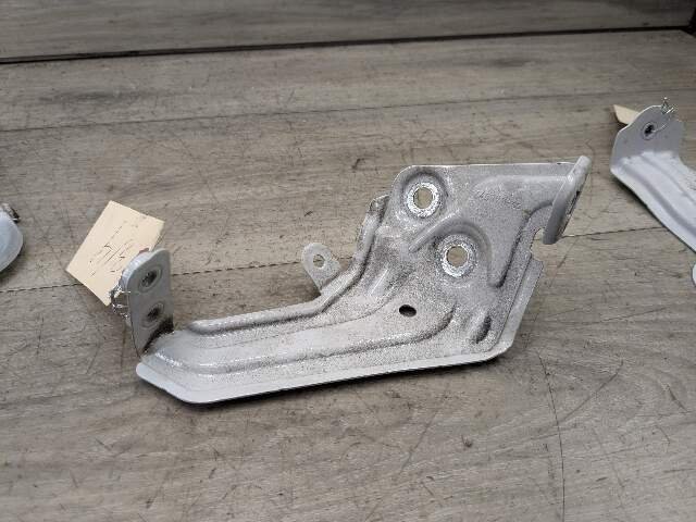18-24 OEM BMW G01 G02 F97 F98 X3 X4 Left Driver Fender Wing Holder Bracket SET