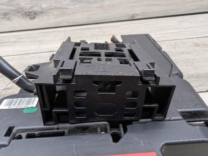OEM Mercedes W204 W207 E550 Fuse Relay Box Junction Terminal