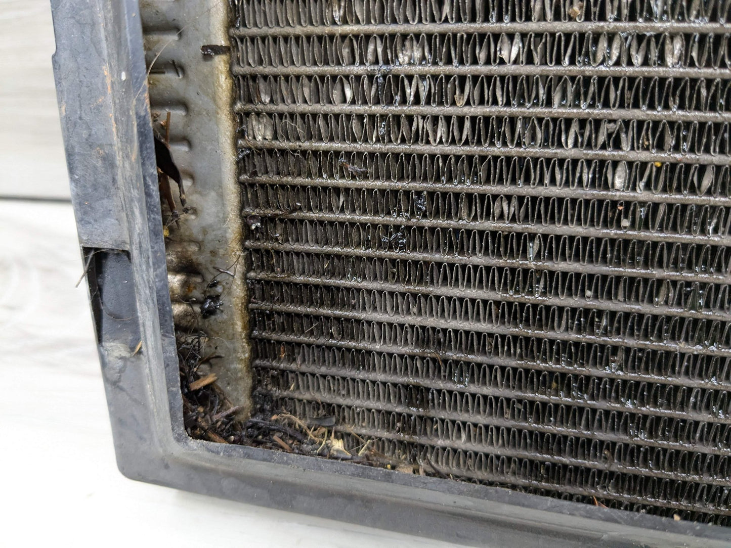 2016 BMW 750i G12 Left or Right Secondary Auxiliary radiator 8619383 16-21 OEM BMW F90 G12 G14 G30 M5 Secondary Auxiliary Coolant Remote Radiator