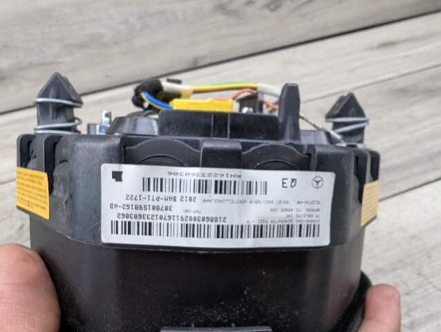 OEM Mercedes R172 W204 W207 W212 X204 Front Driver Steering Wheel Airbag Air Bag