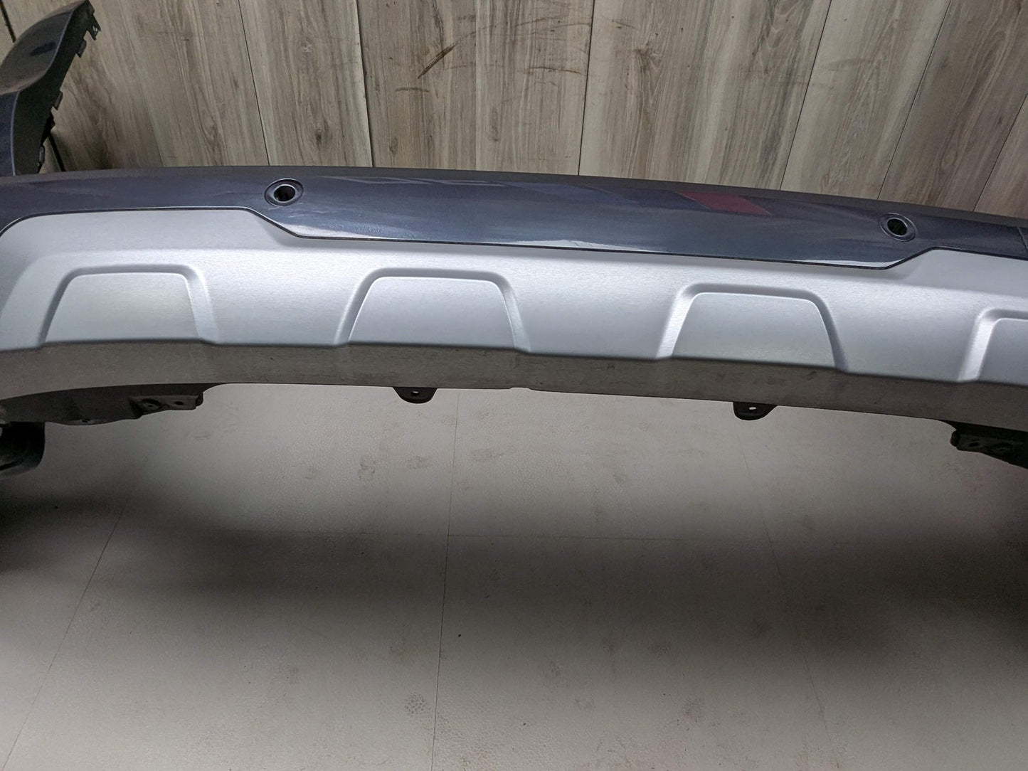 DENT* 19-23 OEM BMW G05 X5 Rear Bumper Cover Panel w/ Diffuser COMPLETE Gray C27 Grey Arktikgrau Brillanteffekt Metallic (C27)