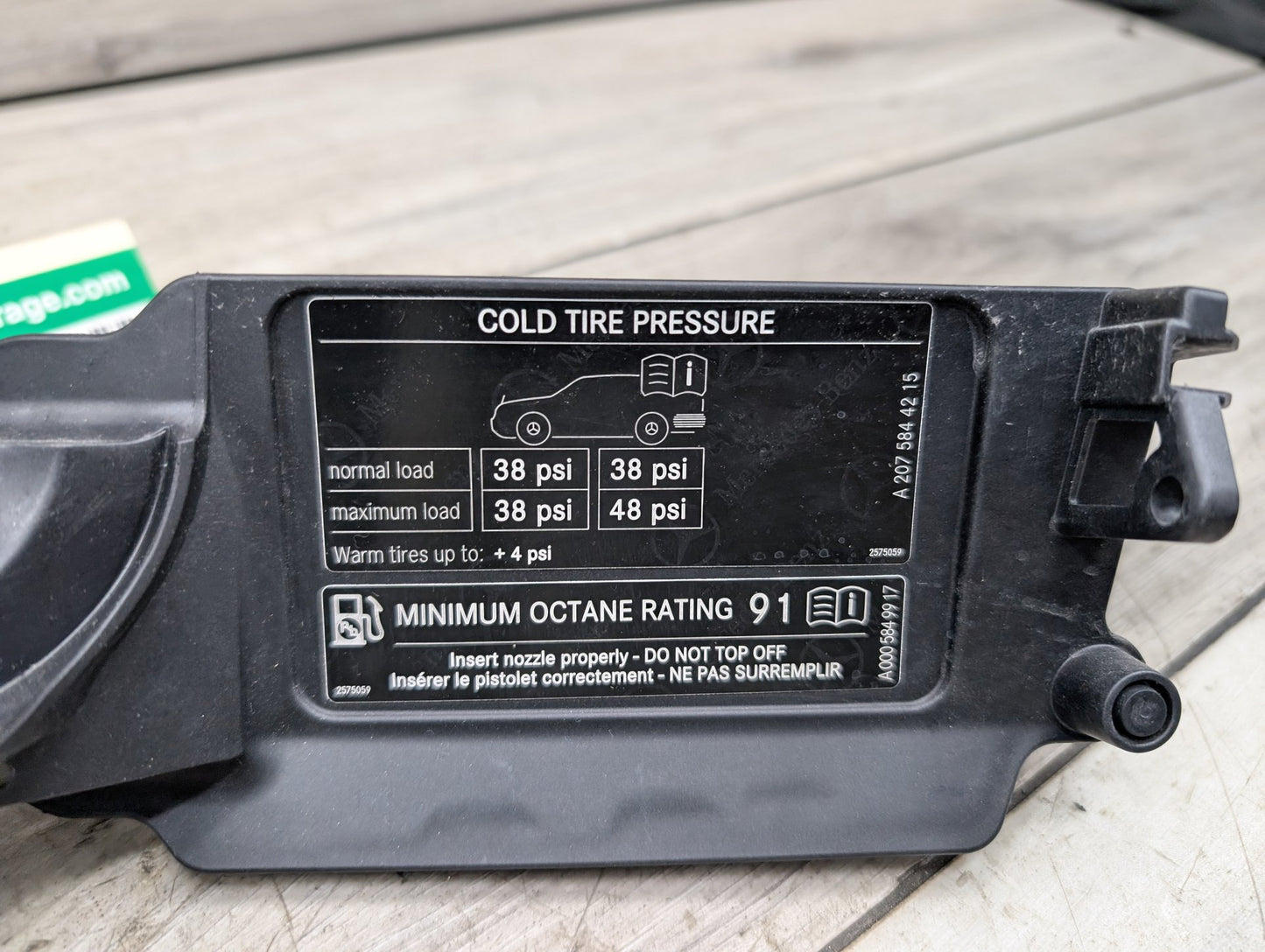 2009-2017 Mercedes-Benz E550 E-Class A207 Fuel Gas Tank Filler Cap A2076300167 OEM