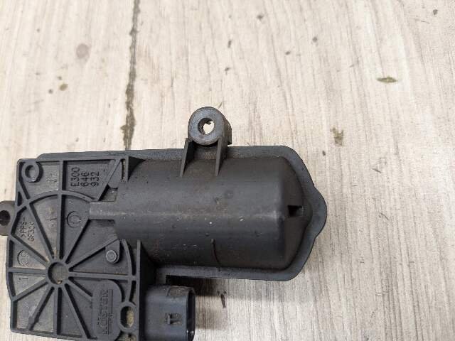 2018 - 2024 Audi S5 B9 Muffler Exhaust Flap Actuator 4N0133246