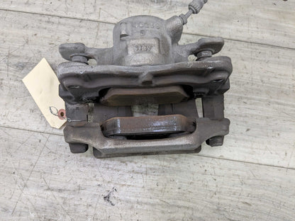 OEM BMW F39 F44 F48 X1 X2 28 228 B46 FRONT Right Passenger Side Brake Caliper