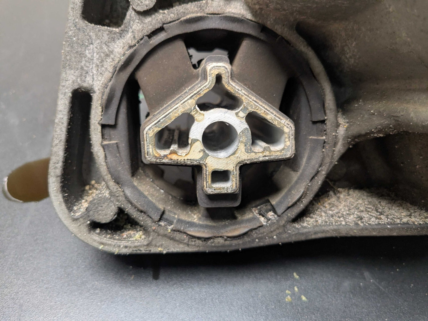 2010 BMW X6 Transmission Transfer Case 152121k 7599890