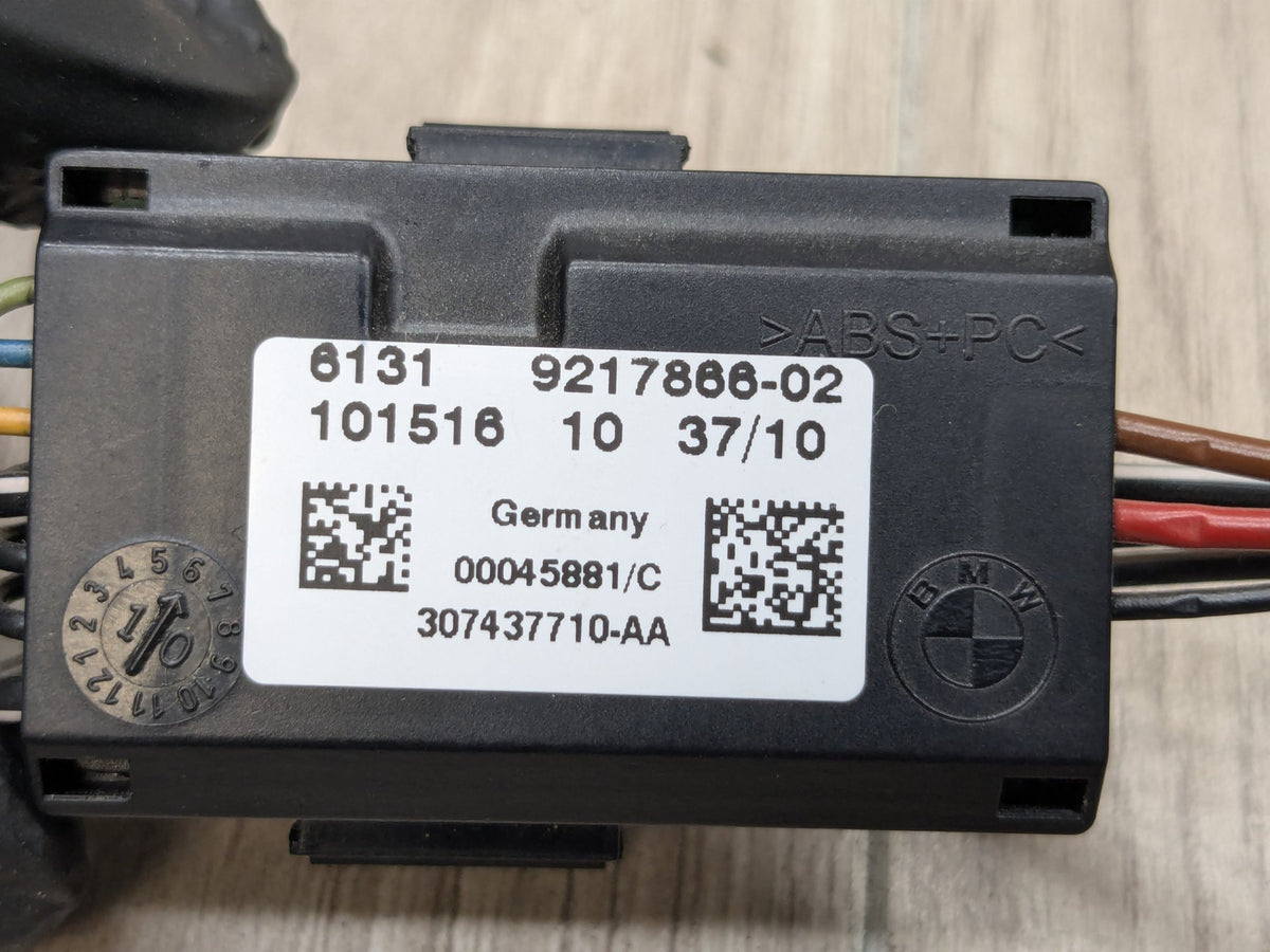06-13 OEM BMW E70 E71 X5 X6 Steering Wheel Heater Control Module