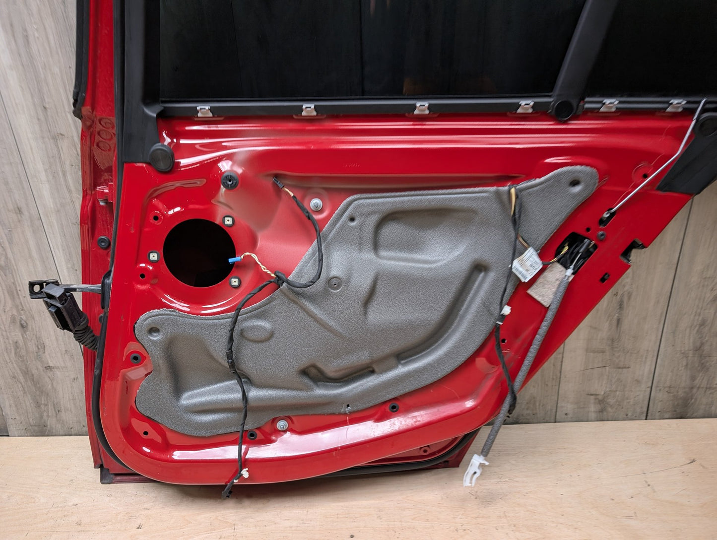 OEM BMW F30 F80 328 330 335 340 M3 Rear Right Passenger Door Shell Panel Red MELBOURNEROT METALLIC (A75)