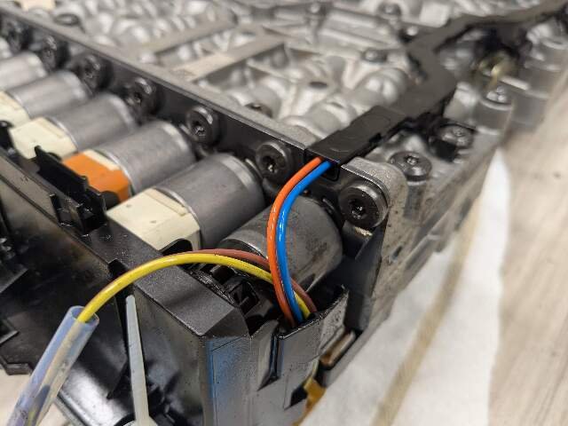 OEM BMW F10 F15 F25 F30 F36 328 335 Transmission Mechatronic Valve Body GA8HP45Z