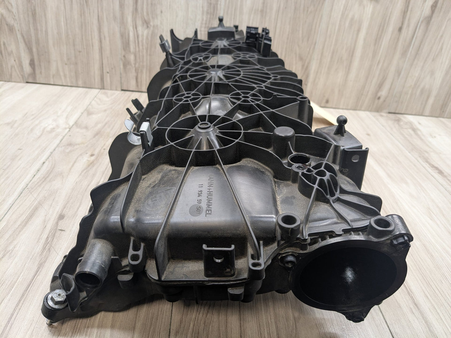 OEM BMW G01 G05 G12 G20 G42 G30 M340 M440 X3 Engine B58 Intake Manifold 8647977