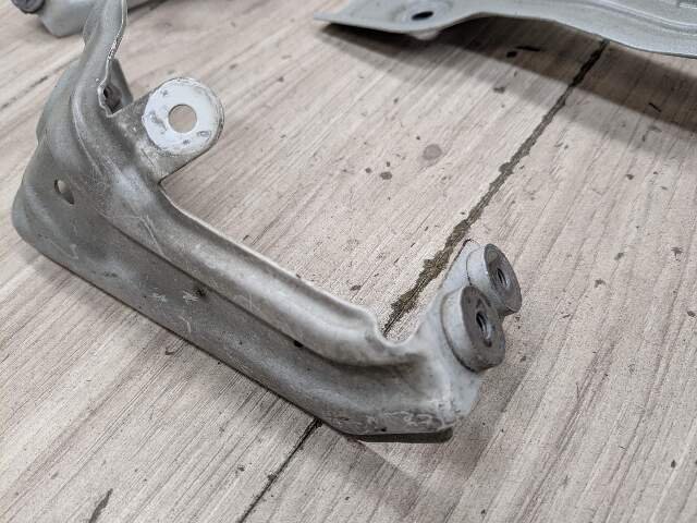 18-24 OEM BMW G01 G02 F97 F98 X3 X4 Left Driver Fender Wing Holder Bracket SET