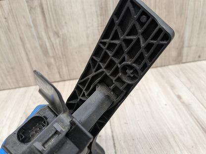OEM BMW F15 F22 F25 F30 F36 F80 G01 G05 G20 X3 X5 Accelerator Throttle Gas Pedal