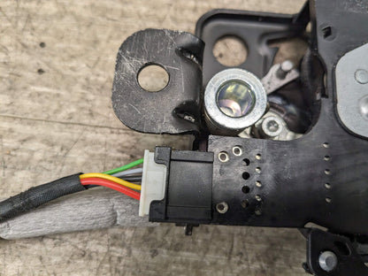 2018 BMW 540i G30 Liftgate Trunk Lid Liftgate Lock Latch Actuators SET 7441014 18-21 OEM BMW G30 M550 F90 M5 Trunk Lid Actuator Latch Lock System Assembly