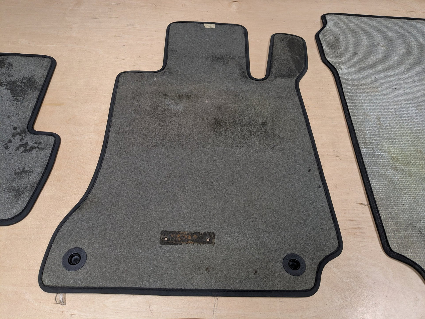 2015-2021 Mercedes-Benz C43 W205 Front Rear Left Right Mat Carpet Floor Mats SET A2056803048