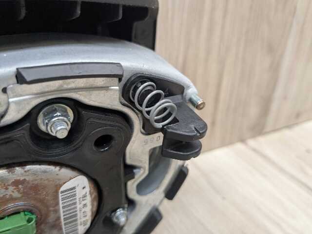 2012 BMW Alpina B7 F02 Steering Wheel Airbag Air Bag 7977698