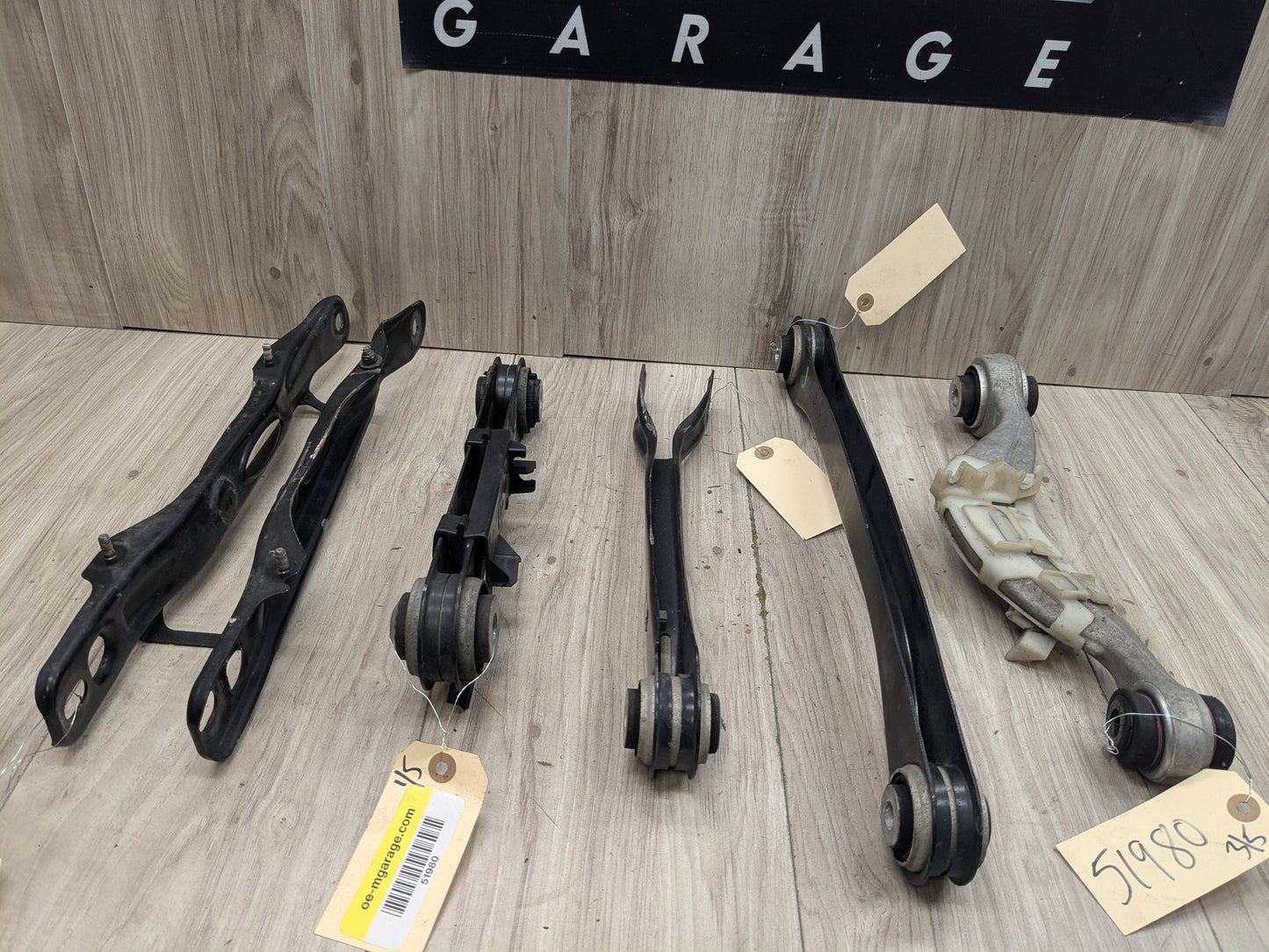 2020 BMW 740i G12 Rear Right Passenger Control Arms SET 6883340 OEM BMW G12 G14 G15 G16 G30 Rear Right Passenger Upper Lower Control Arm SET