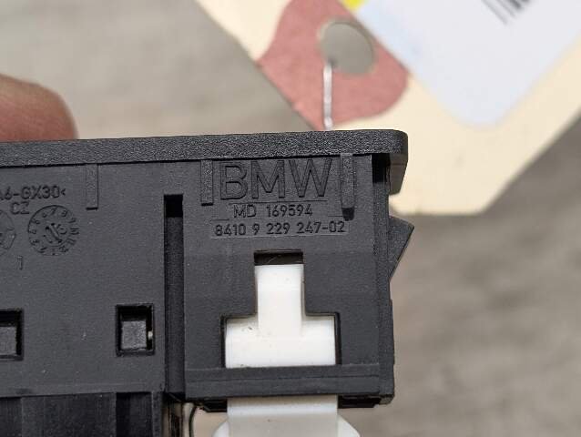 OEM BMW F22 F23 F30 F32 F33 F80 F82 F83 F87 M2 M3 M4 Aux Audio Input USB Black
