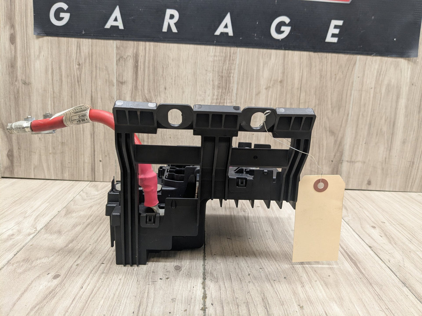 16-22 OEM BMW G12 G30 Rear Positive Battery Power Distribution Junction Fuse Box