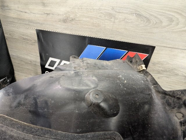 21-25 OEM BMW G22 G23 Front Left Driver Fender Liner Wheel Splash Rearward