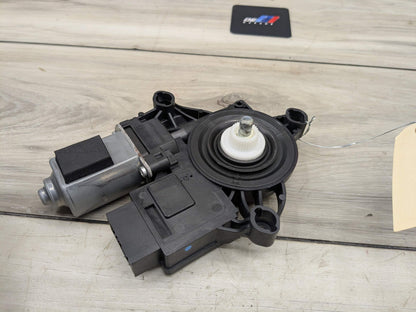 2021 BMW M340i G20 Rear Left Driver Door Window Glass Regulator Motor 8498863 OEM BMW G20 G80 M3 330 M340 REAR Left Driver Side Door Window Regulator Motor