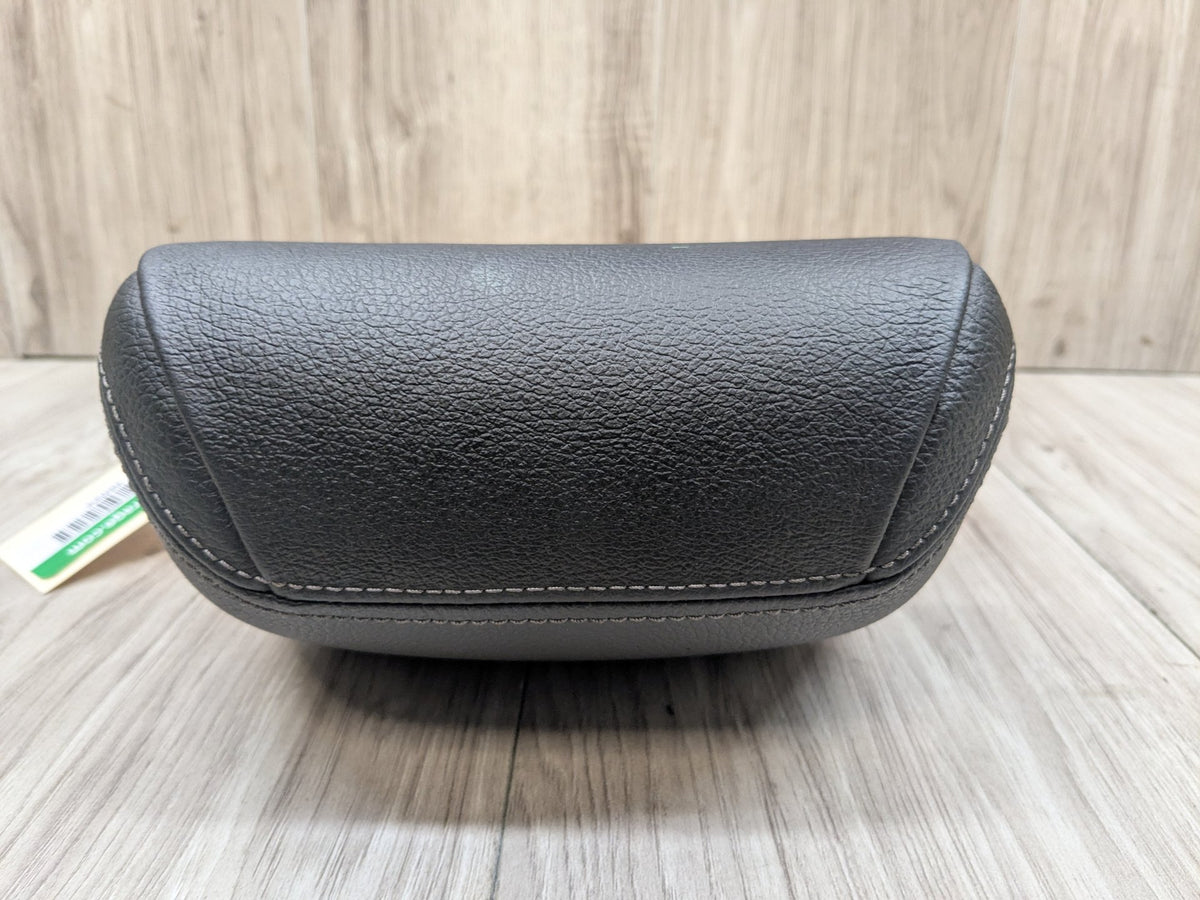 17-23 OEM BMW G30 530 540 550 Rear Left Driver Right Passenger Headrest Black
