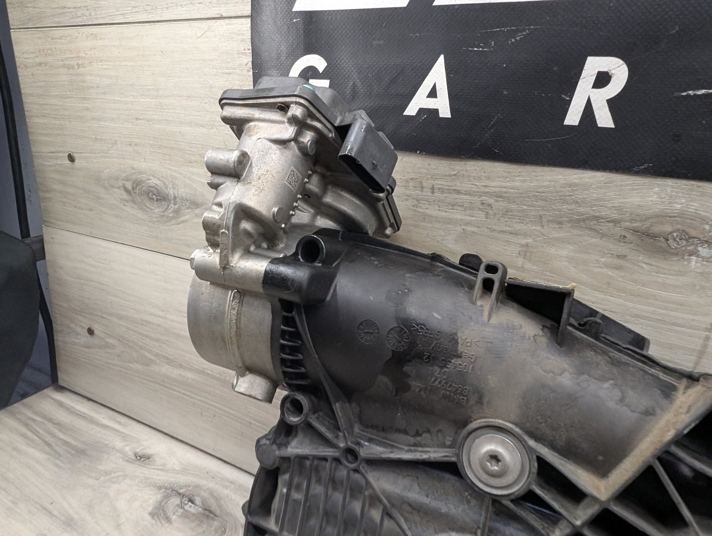 OEM BMW G01 G05 G12 G20 G42 G30 M340 M440 X3 Engine B58 Intake Manifold 8647977