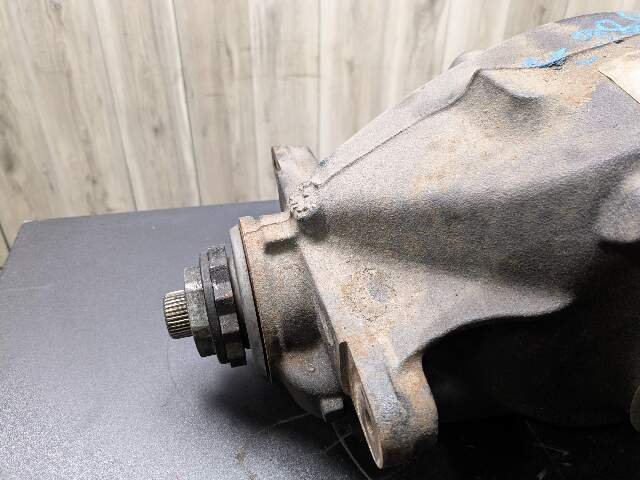 07-13 OEM BMW E82 E90 E92 N54 N55 Automatic Rear Differential Axle Carrier 3.46