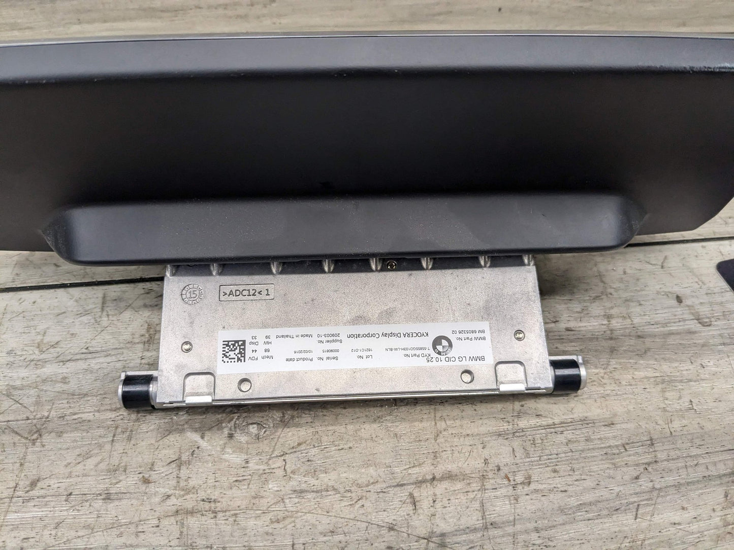 2016 BMW 750i G12 Monitor Display Screen 6805326 16-19 OEM BMW G11 G12 740 750 Navigation Display Monitor Information Screen