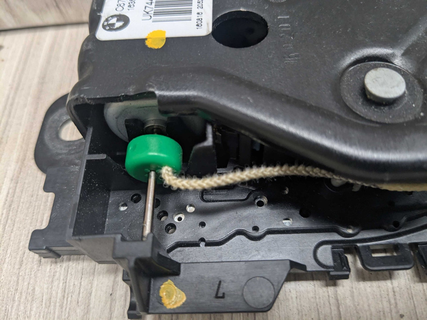 2017 BMW 750i G12 Liftgate Trunk Lid Liftgate Lock Latch Actuators SET 7441014 16-22 OEM BMW G11 G12 740 750 M760 Trunk Lid Power Lock Drive Actuator