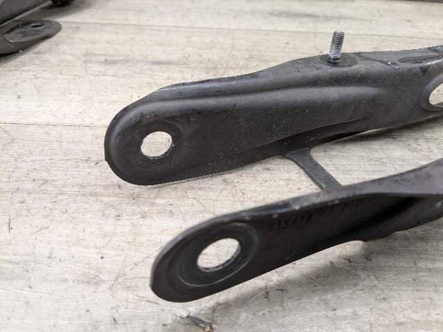 2017 - 2023 BMW M550i G30 Rear Right Passenger Control Arms SET 6861114 N63B44O2