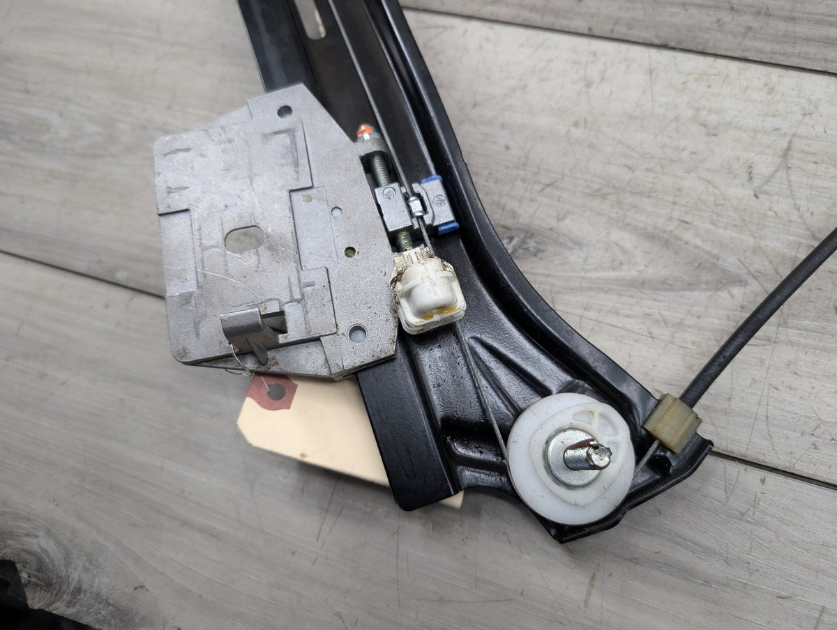 OEM Mercedes A207 C207 W207 Front Right Passenger Door Window Regulator Motor