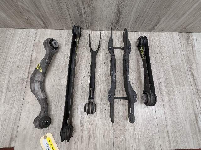 2017 - 2023 BMW M550i G30 Rear Right Passenger Control Arms SET 6870536 N63B44O2