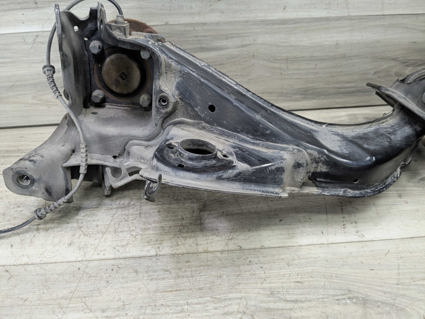 OEM BMW F39 F44 F48 X1 X2 Rear Left Driver Trailing Control Arm Knuckle Spindle