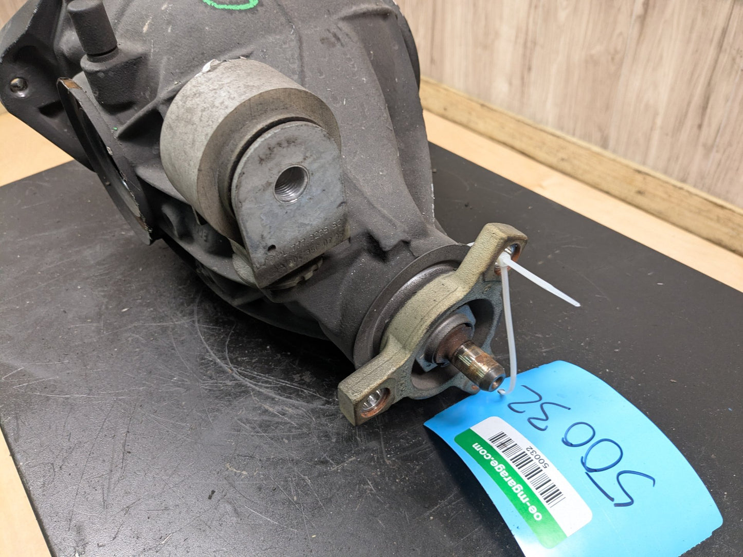 2014 Mercedes-Benz E550 Rear Axle Carrier Differential 100461k 0