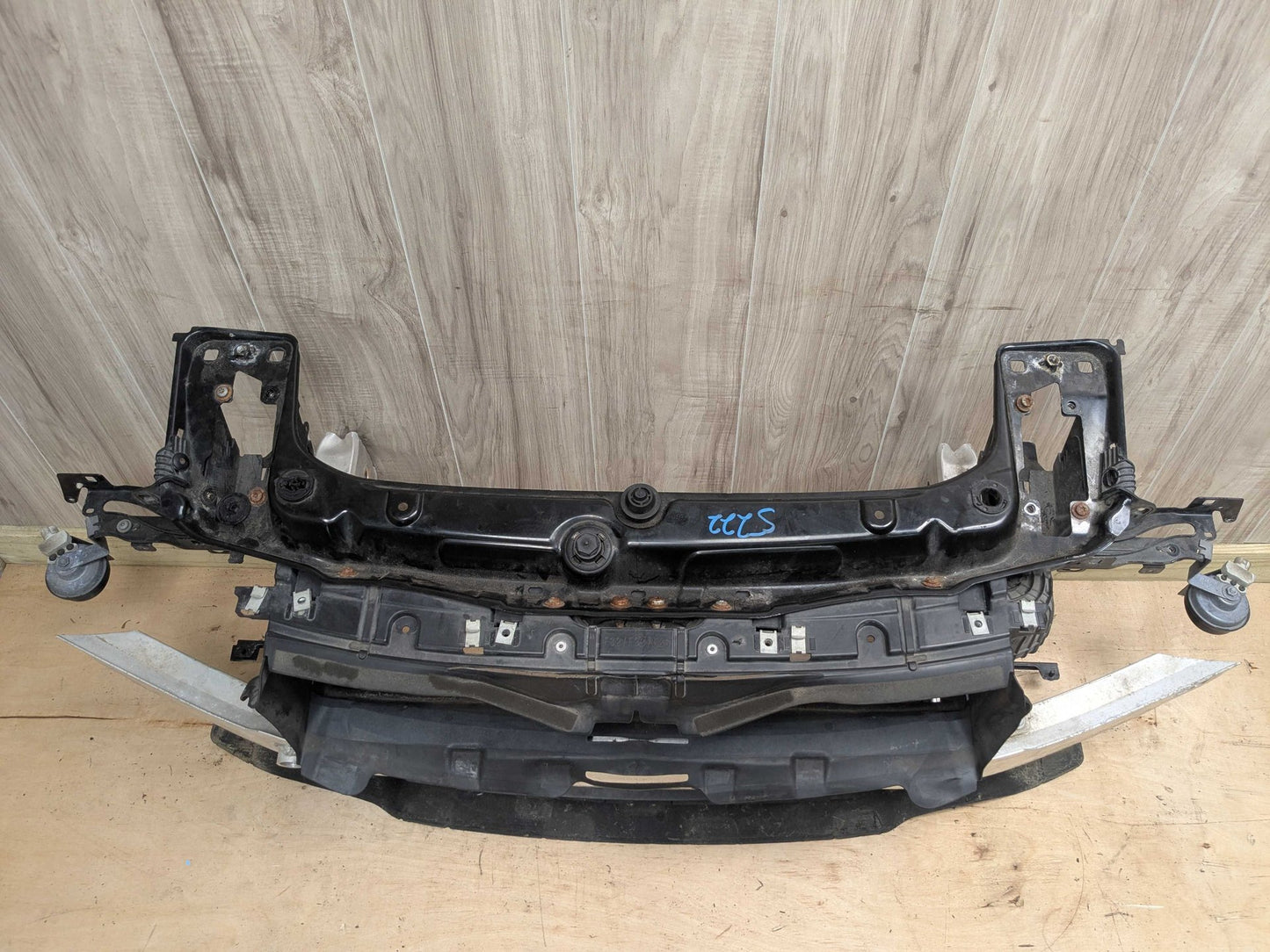 2014 BMW 435i F32 Front Clip Frame Radiator Support Assembly 7255393