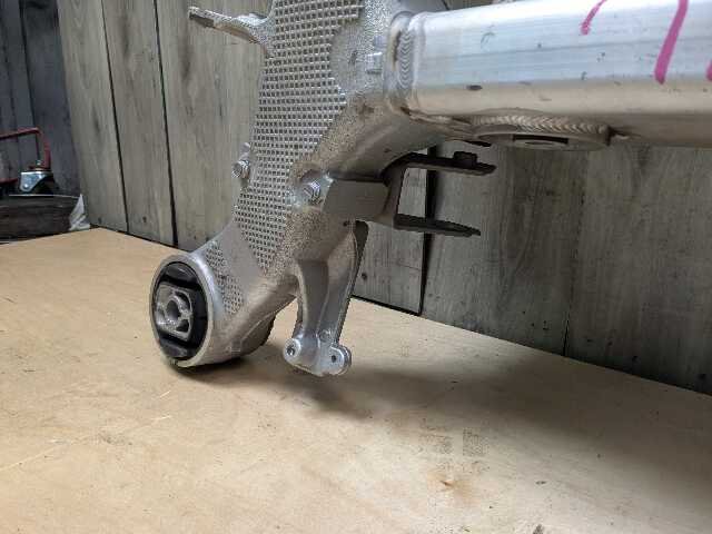 OEM BMW G05 G06 G07 X5 X6 X7 Rear Axle Subframe Suspension Carrier Crossmember