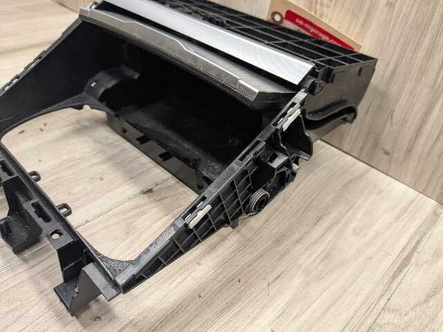 OEM BMW G20 G22 G23 G26 G42 Center Console Cup Holder Storage Aluminum