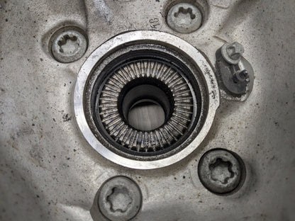 19-25 OEM BMW G20 G22 G23 FRONT Right Passenger Hub Spindle Knuckle Bearing AWD