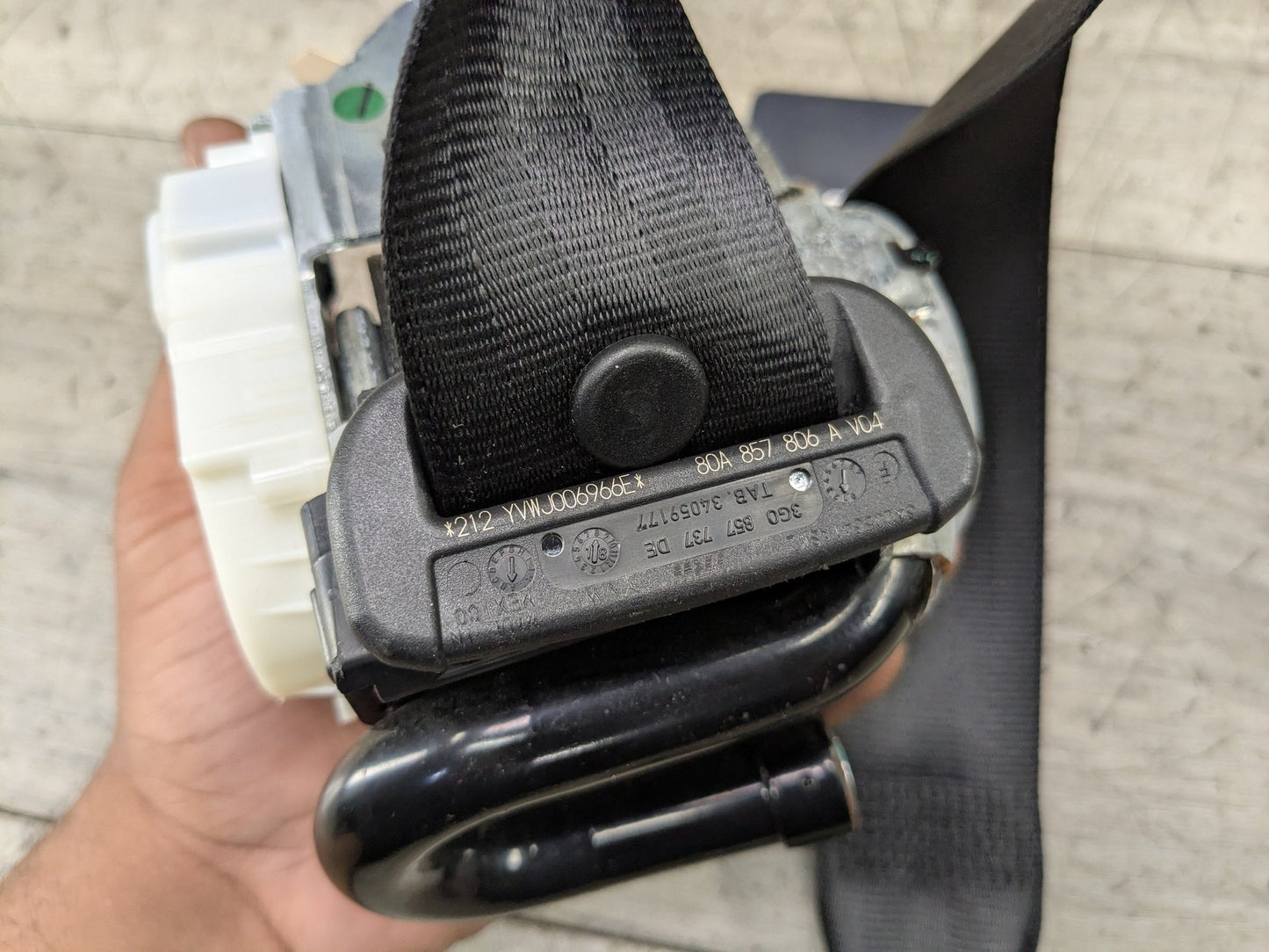 18-24 OEM AUDI Q5 SQ5 REAR Right Passenger Second-Row Lap Seat Belt Retractor