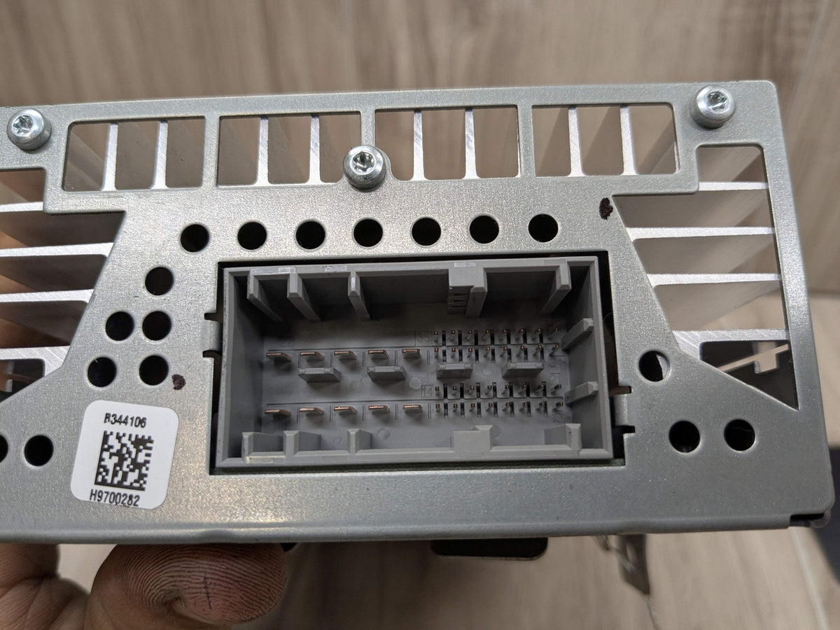 OEM BMW G01 F97 X3 X3M Hi-Fi HiFi Stereo Audio Amplifier Amp HARMAN BECKER