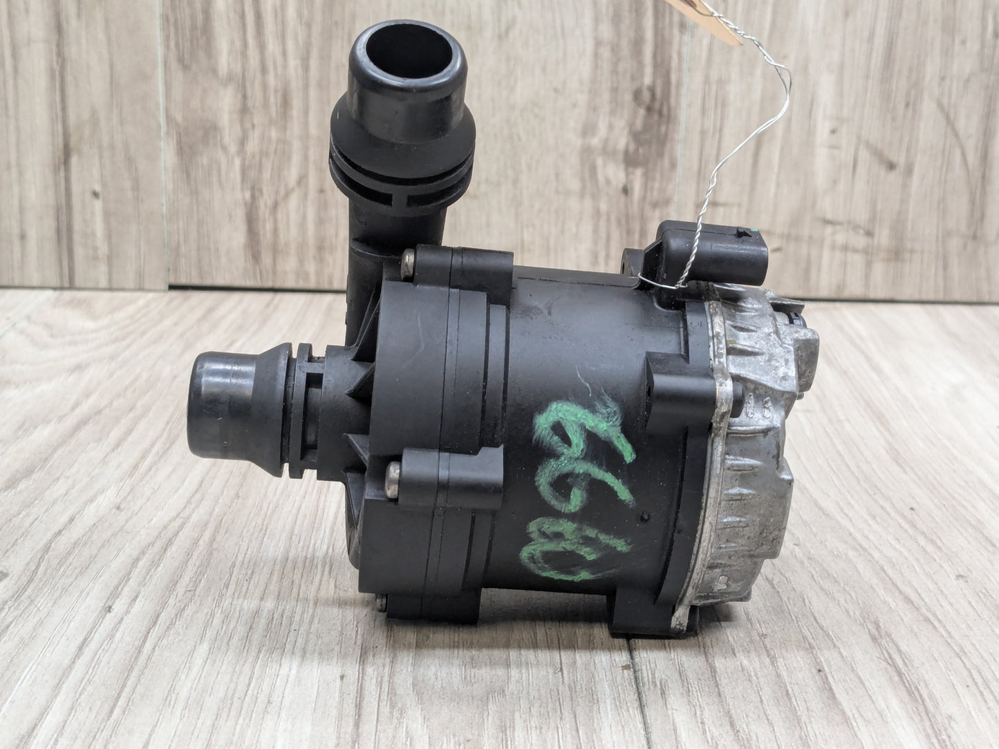 16-24 OEM BMW F90 G11 G12 G30 M5 Engine Electric Auxiliary Water Coolant Pump