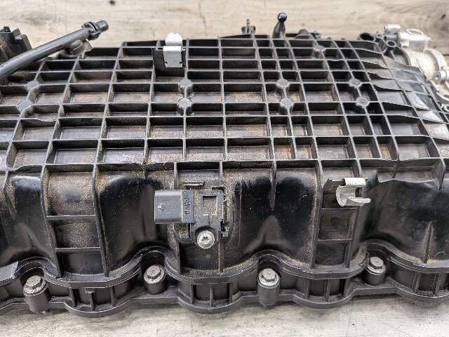 2018 - 2024 BMW X3 G01 Engine Motor Intake Manifold 8601651 B58B30M0