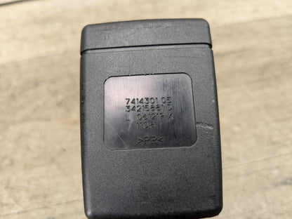 OEM BMW G01 G02 G20 X3 X4 330 M340 840 850 M8 Front Right Left Seatbelt Buckle