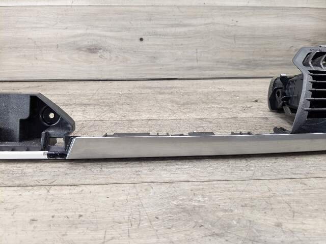 OEM BMW G01 G02 F97 F98 X3 X4 X3M X4M Front Right Passenger Air Vent Grille