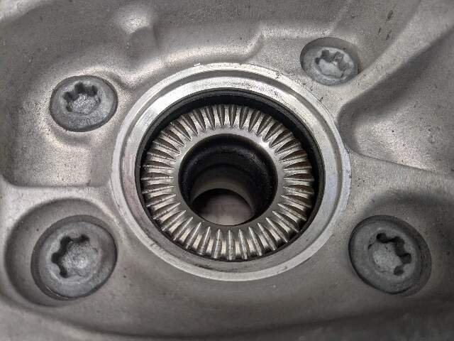 OEM BMW G20 330 M340 REAR Right Passenger Knuckle Wheel Hub Spindle Bearing