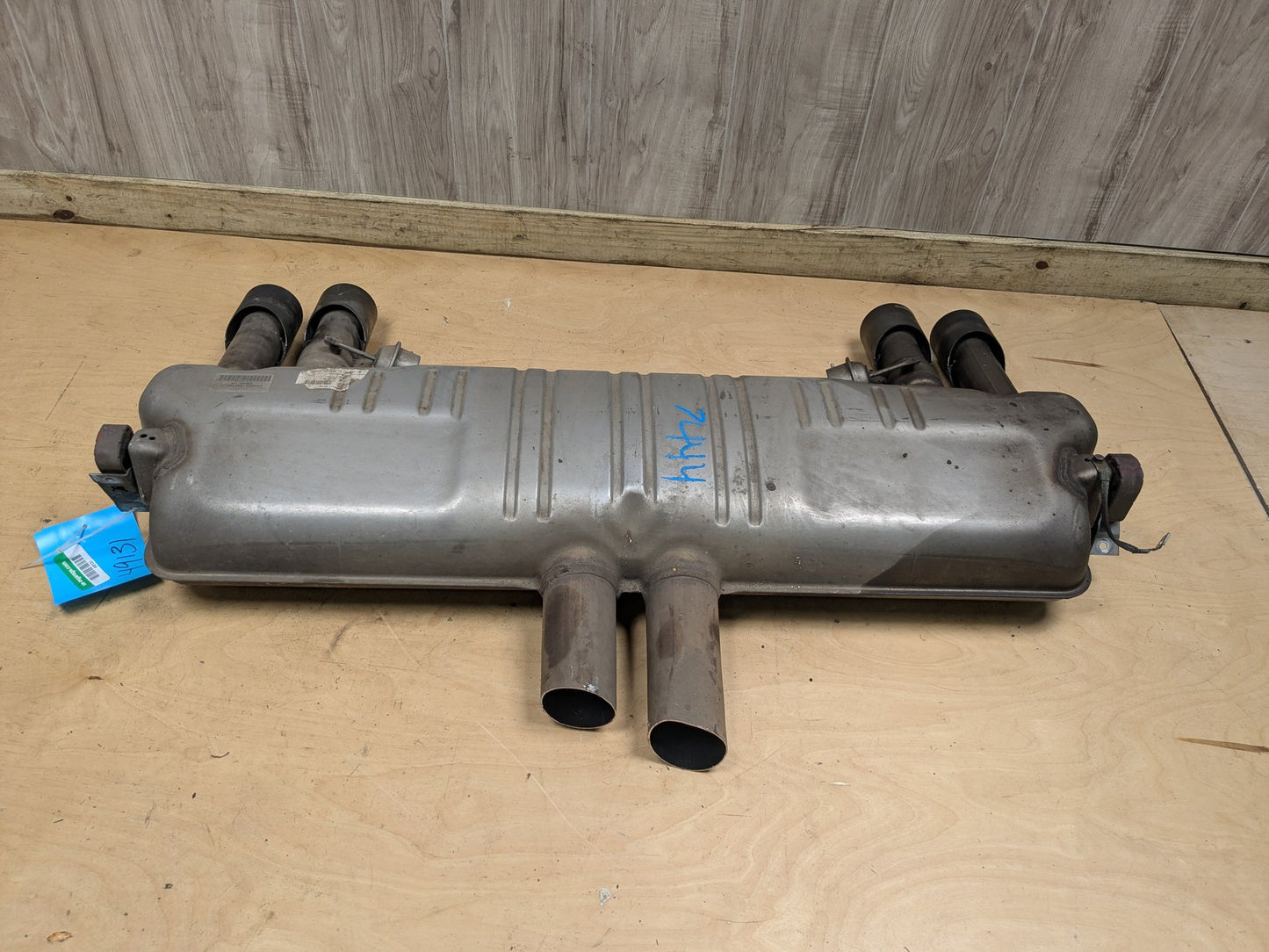 10-14 FOR BMW E70 E71 X5M X6M S63 Rear Exhaust Muffler w/ Dual Tips