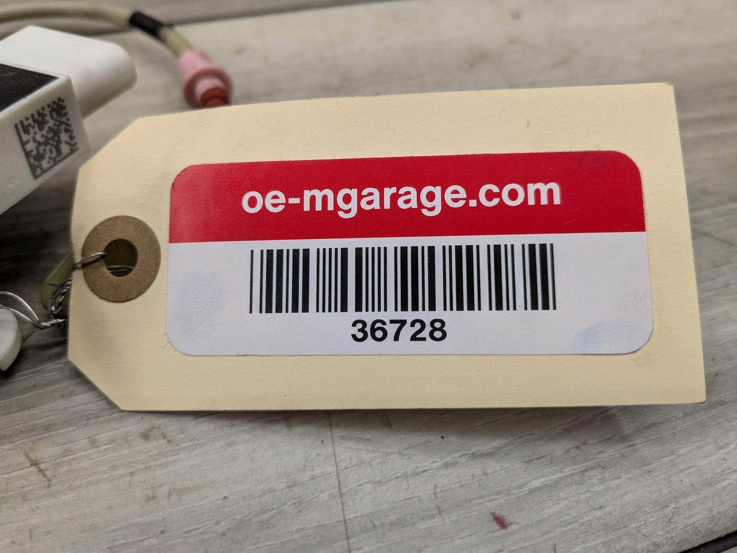 2018 BMW 750i G12 Front Right Passenger Door Latch Lock Actuator w/ Soft Close 7368450 16-22 OEM BMW G11 G12 740 750 Front Right Passenger Door Lock Latch SOFT CLOSE
