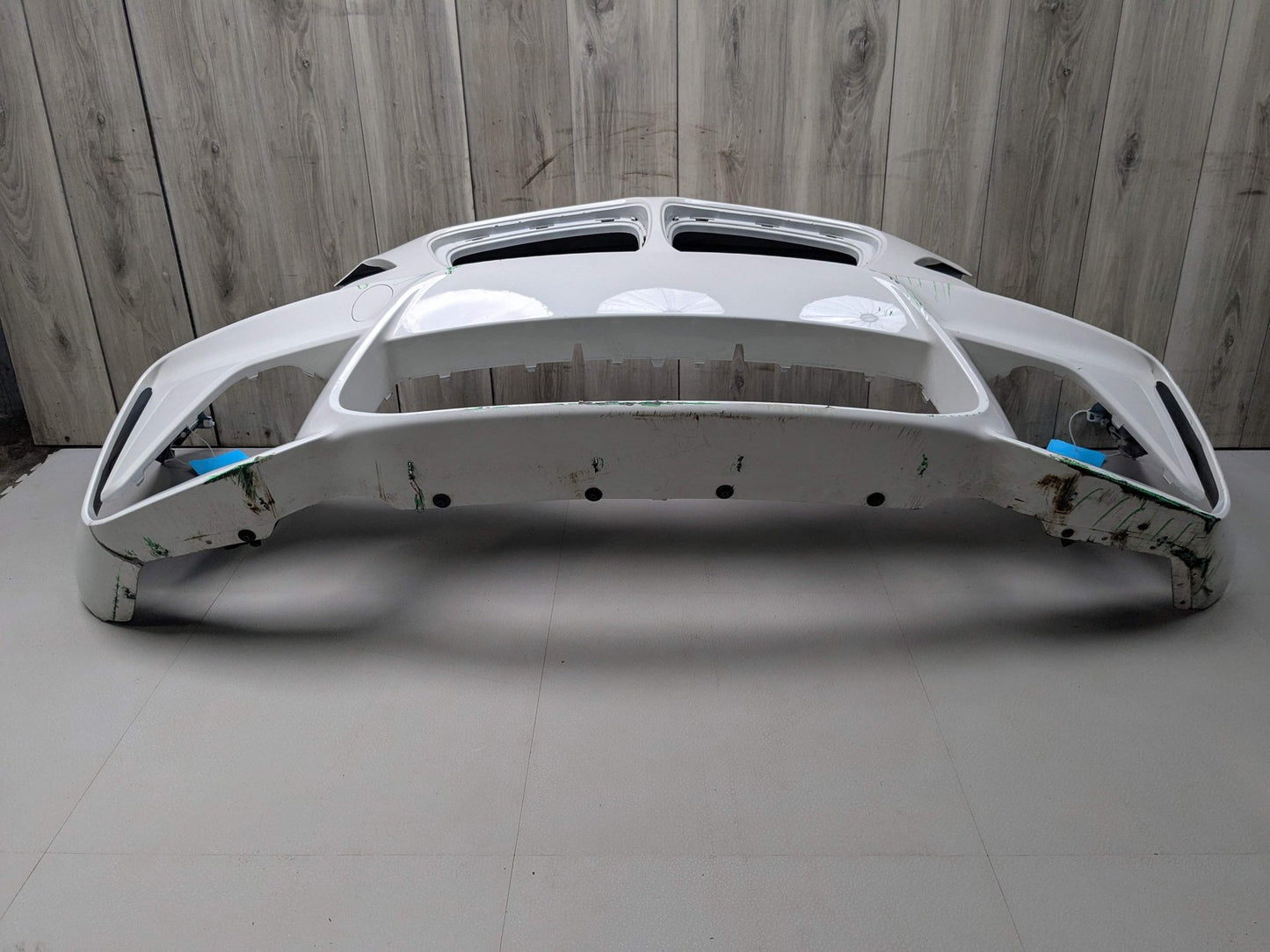NOTE* 15-20 OEM BMW F87 M2 Front Bumper Cover Trim w/O PDC Holes White 300 White ALPINWEISS III (300)