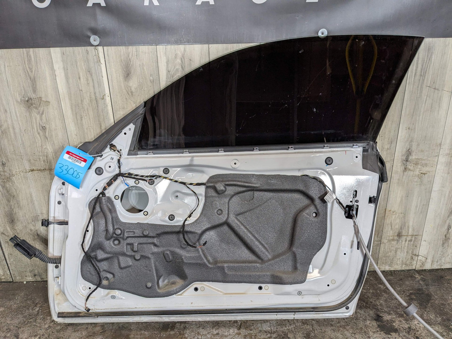 *14-20 OEM BMW F22 F23 F87 M2 Front Right Passenger Side Door Shell Panel White White Mineralweiß Metallic (A96)