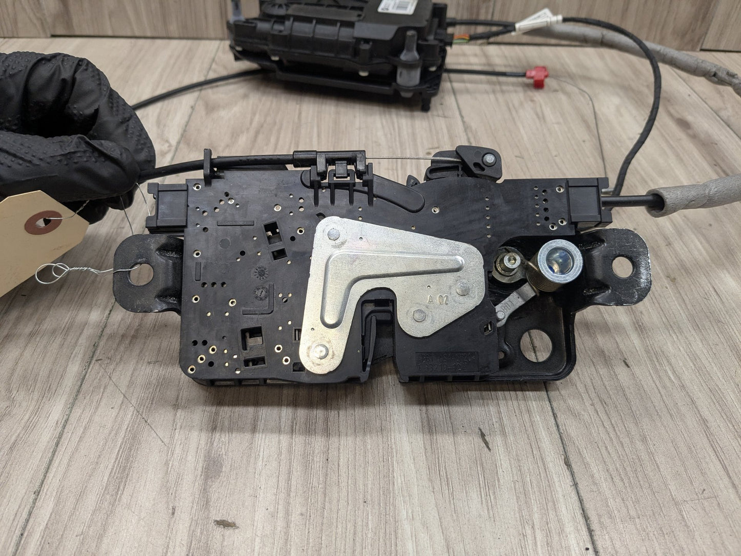 2016 BMW 750i G12 Liftgate Trunk Lid Liftgate Lock Latch Actuators SET 7441014 16-22 OEM BMW G11 G12 740 750 M760 Trunk Lid Power Lock Drive Actuator